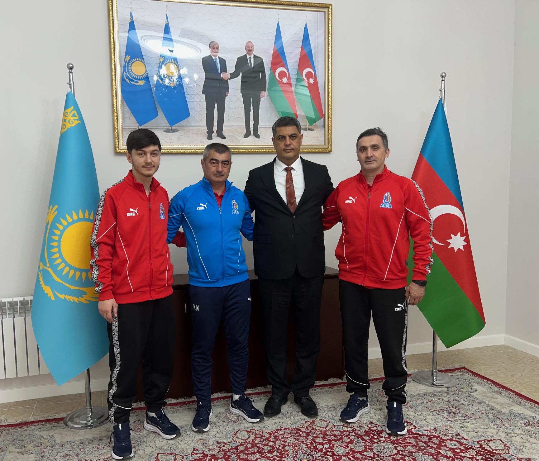 Futzal üzrə Azərbaycanın və Qazaxıstanın milli komandaları Aktau şəhərində yoldaşlıq oyunu keçirmişlər. Xeber basligi
